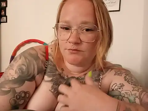 TinkTink87 Webcam show