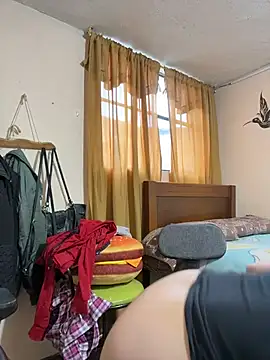 دردشة latinfemale الجنسية المباشرة