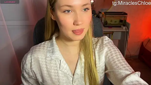 ChloeMillerMeow's Live XXX Chat