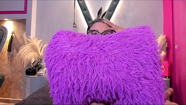 AtheneaBrownn's Live XXX Chat