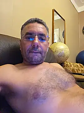 XXX chat uživo modela The_Master_1