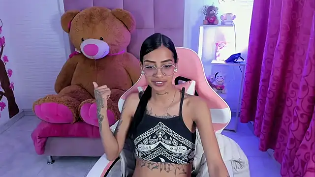 KarlaSlutSkinny__'s Live XXX Chat
