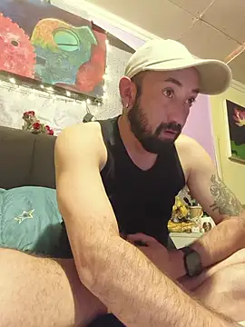 Chat XXX en directo de Tristan40@xh