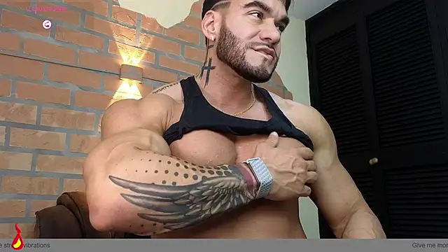 zac_levis_ Adlı Modelin Canlı XXX Sohbeti