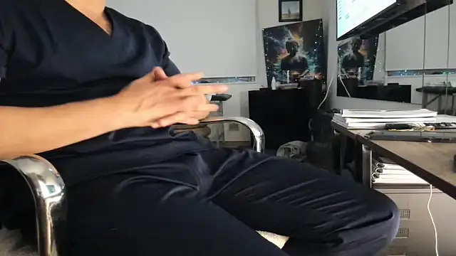 Онлайн чат XXX mr_almo