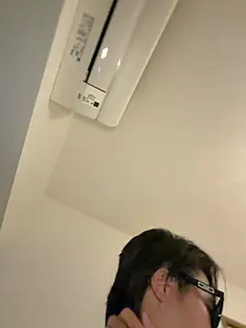 ak_channel's Live XXX Chat