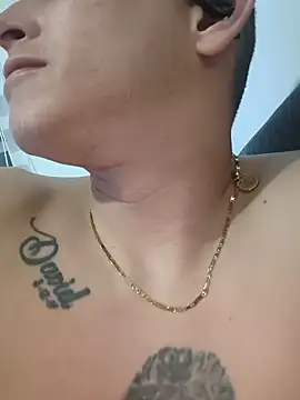 Chat +18 de Tiger_cryad ao vivo