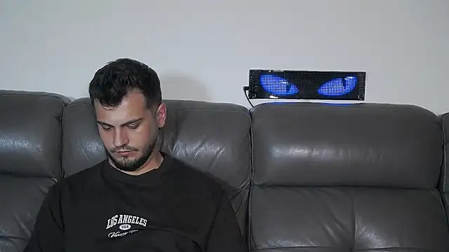 CrazyDom1 Chat XXX live