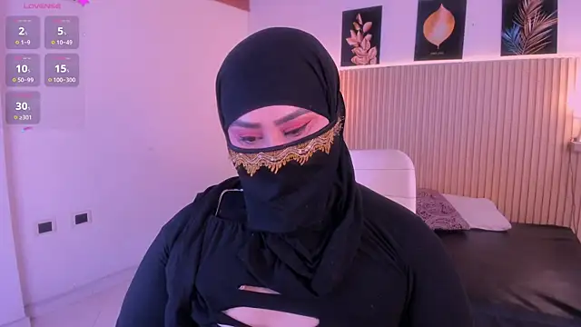 Živý XXX chat samanee_konn