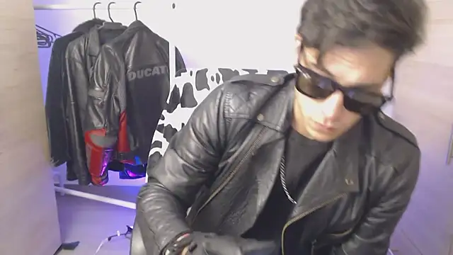 chomelo6's Live XXX Chat