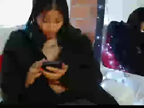 Sofynix's Live XXX Chat