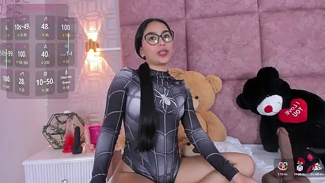 دردشة AmyStar1 الجنسية المباشرة