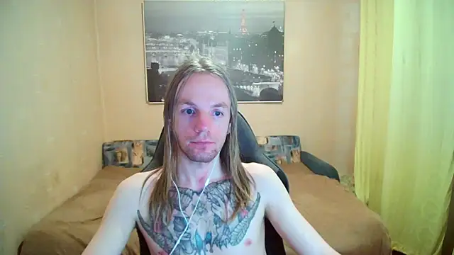 AdamDickens live XXX chat