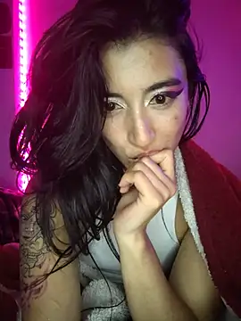 Tahara_Romanov_'s Live XXX Chat