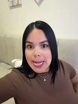 دردشة AliceStarshine الجنسية المباشرة