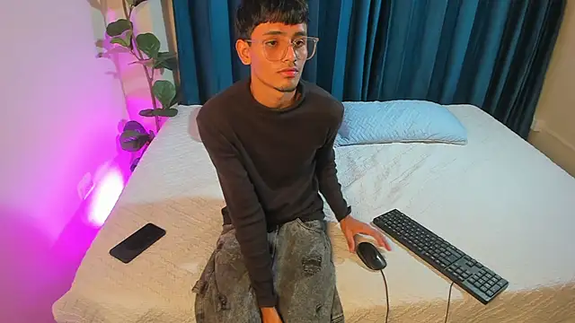 Chat XXX en directo de hell_Dantex