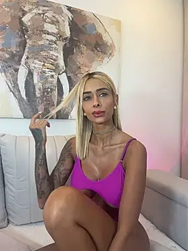 Czat XXX na żywo – ParisRoux