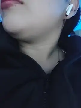 Elinaax 网络视讯表演