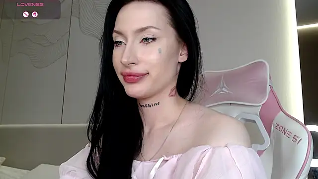 Онлайн чат XXX JenniferQueen11