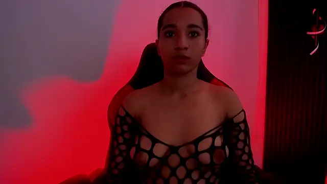 Emily_bruss 라이브 XXX 채팅