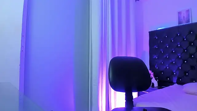 BellaRoge 라이브 XXX 채팅