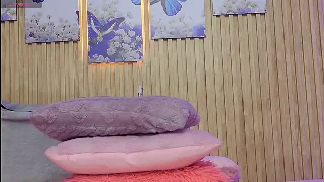 دردشة Moonceleste الجنسية المباشرة