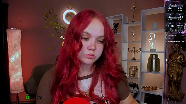 keri_ti's Live XXX Chat