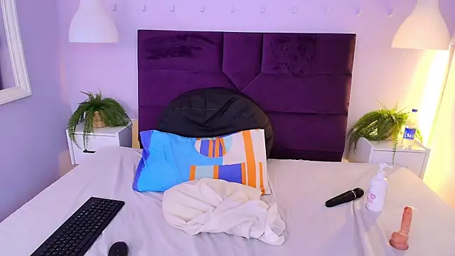 Chat +18 de Sirenyrouss ao vivo