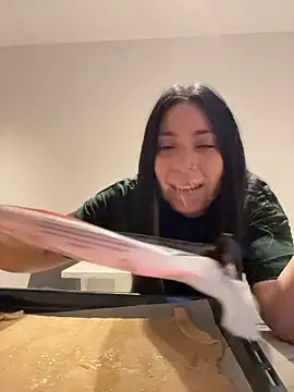 KimArts – Naživo XXX chat