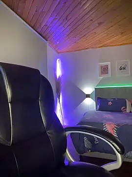 Sofia18_pinkkのライブXXXチャット