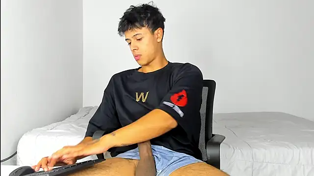 _Alex_Colton's Live XXX Chat