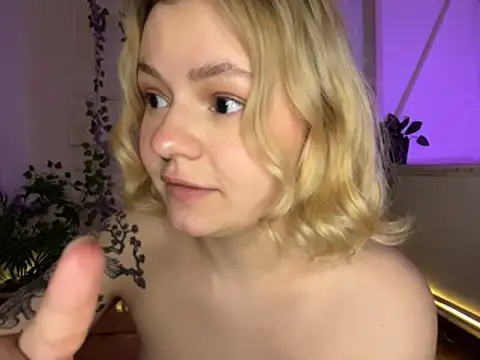 MoonIvy_ Live XXX-chat