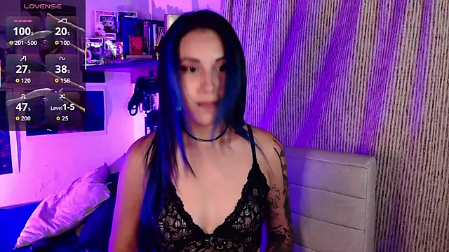 Živý XXX chat BLACKTSUKI7_