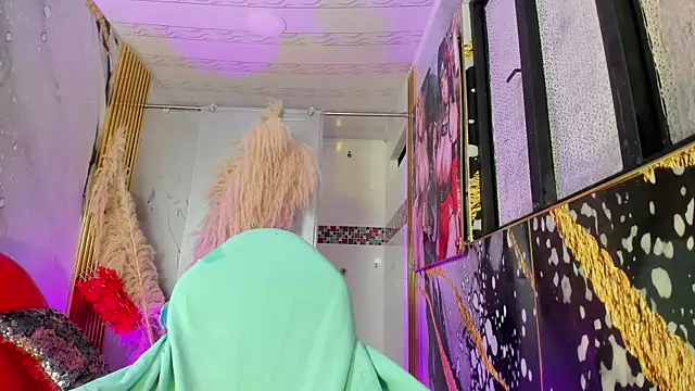 thanier_18 XXX чат на живо