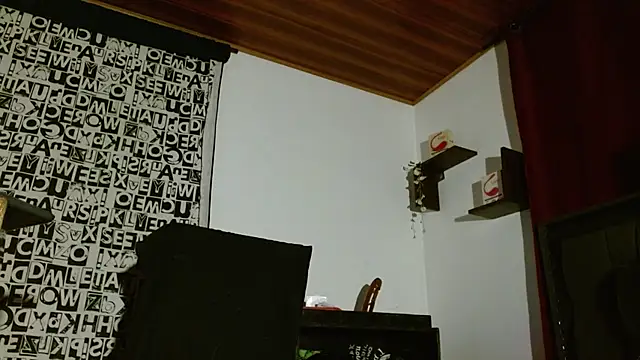 Chat +18 de DULCE_ZOE ao vivo