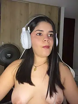 Chat +18 de XXXAngella ao vivo
