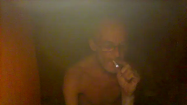 nice6incs Show in webcam