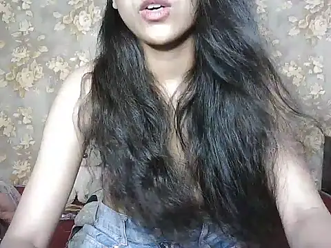Chat XXX en directo de Disha-vibes