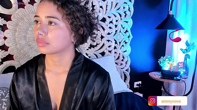 Ammy_nova লাইভ XXX চ্যাট