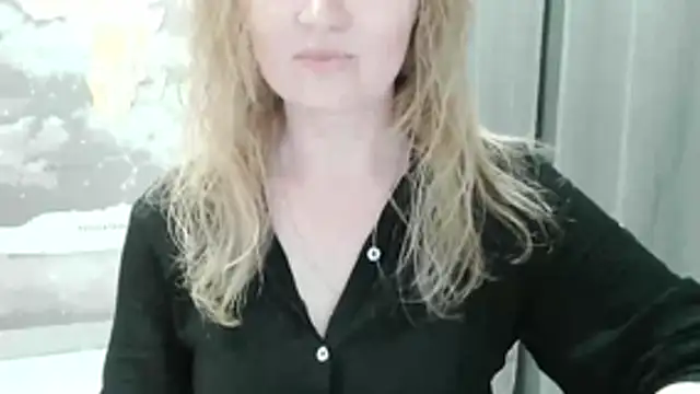 Zaliraa – Live XXX-chat