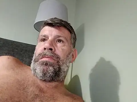 stud2512's Live XXX Chat