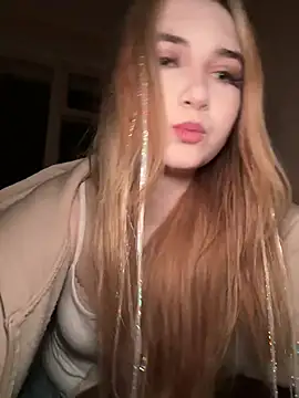 MarlboroWeb Adlı Modelin Canlı XXX Sohbeti
