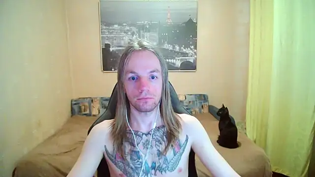 AdamDickens élő XXX-chatje