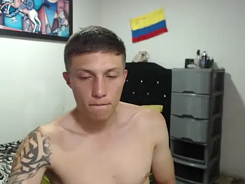 Stiiveen777 – Live XXX-chat