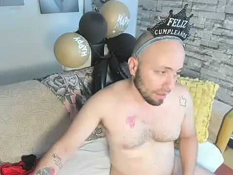 Webkamerová show mike_lovers_