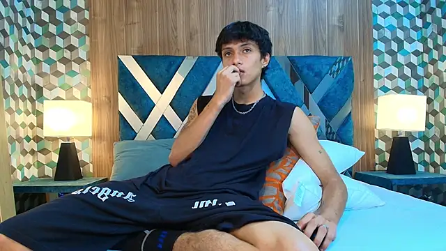 Chat XXX Live Lean_Portman