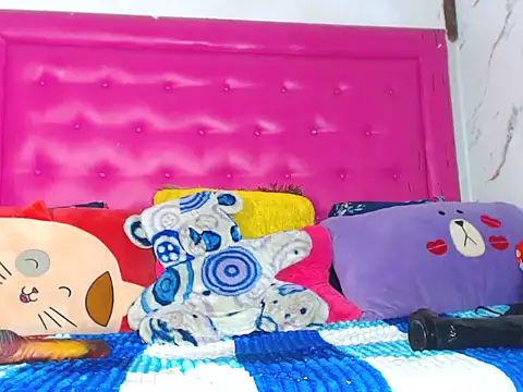 LoloQueen5 라이브 XXX 채팅
