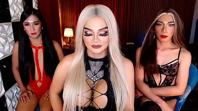 PrettyHorseCockTrans Adlı Modelin Canlı XXX Sohbeti