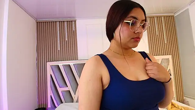 צ'אט XXX בשידור חי של Ashleyevanz