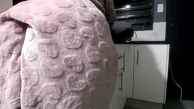 Lelety79's Live XXX Chat